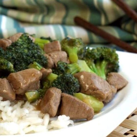 Bœuf et brocoli faciles avec sauté de chevreuil