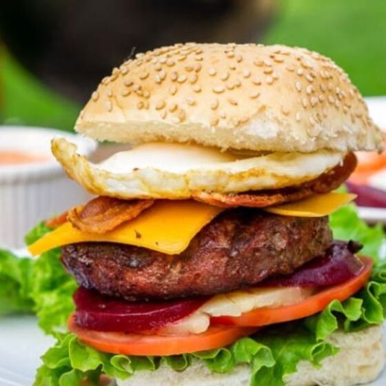 Burger australien avec le lot