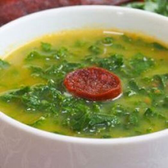 Caldo Verde (soupe verte portugaise)